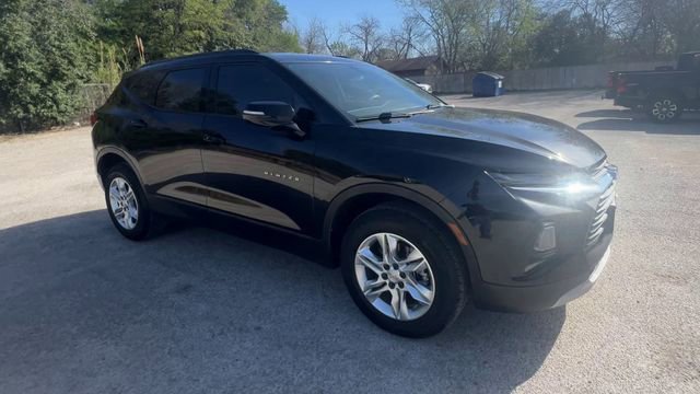 Used 2021 Chevrolet Blazer 1LT with VIN 3GNKBBRA3MS555573 for sale in Seguin, TX