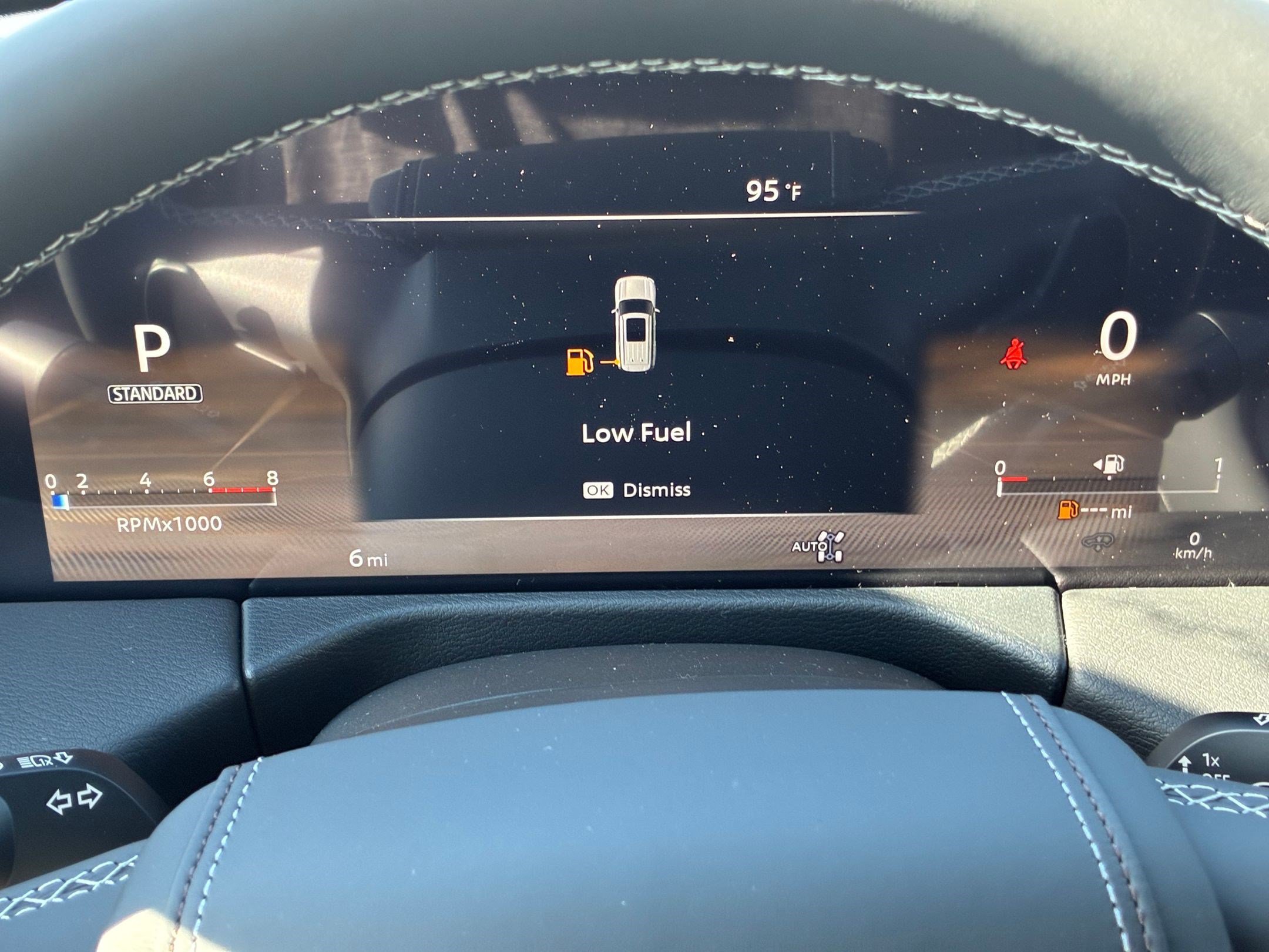 New 2026 Everest White Pearl Tricoat/Super Black Nissan Platinum Reserve image 18