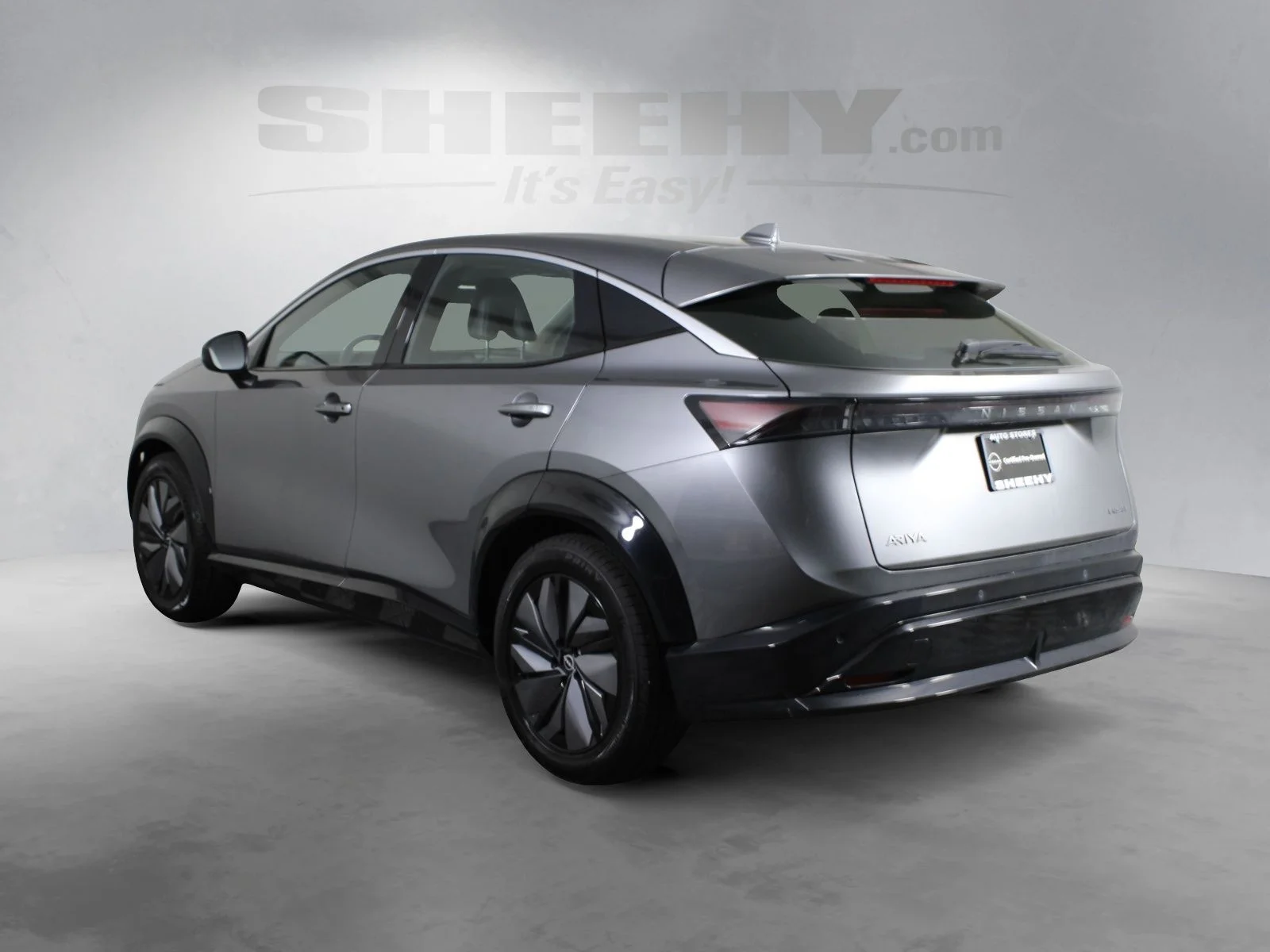 Used 2023 Gray Nissan ENGAGE image 10