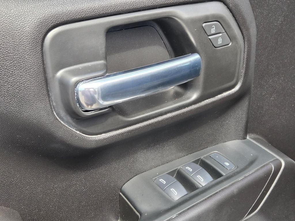 2025 GMC Sierra 1500 Pro - Photo 18