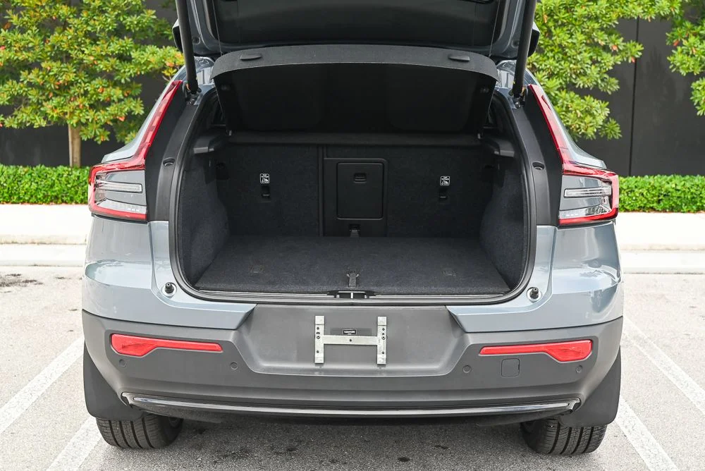 Used 2023 Gray Volvo Ultimate image 10