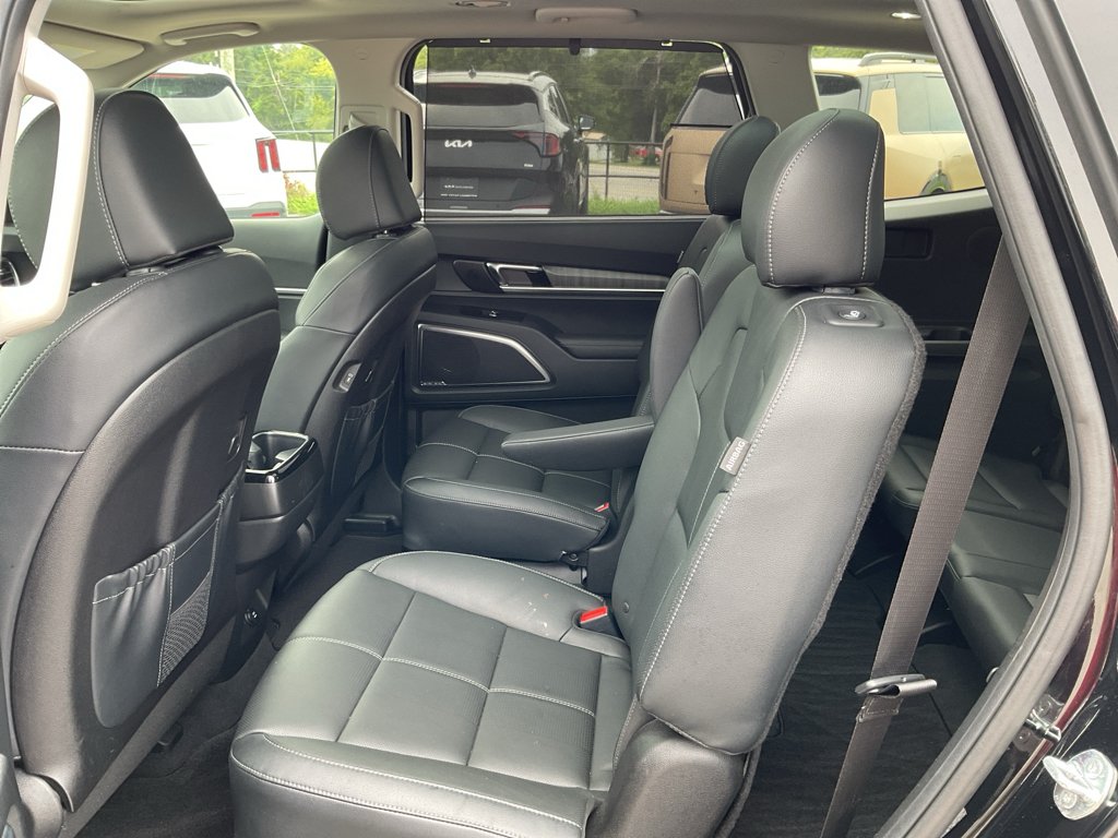 Certified Used 2024 Ebony Black Kia SX image 20