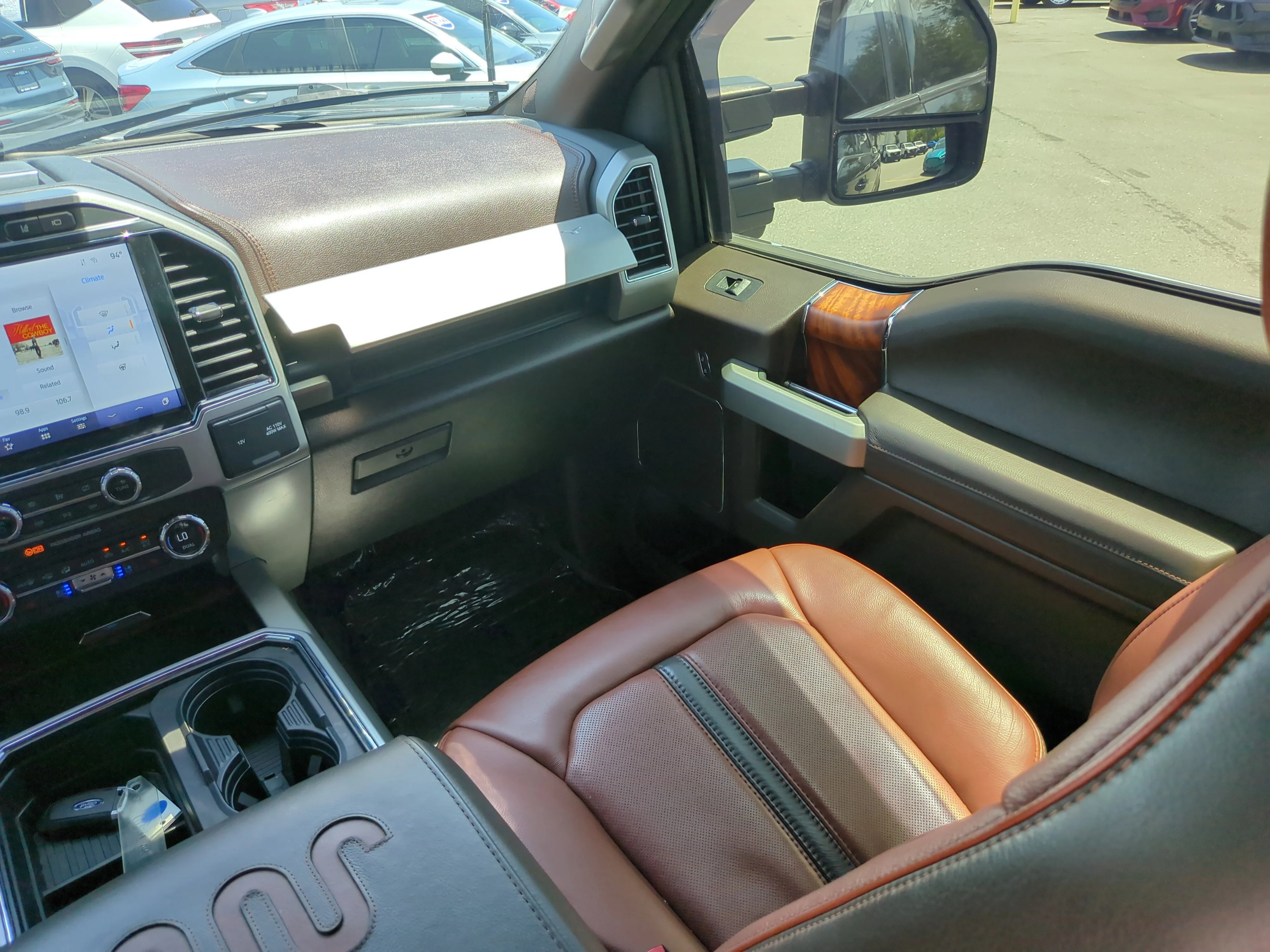 Used 2022 Agate Black Metallic Ford King Ranch image 18