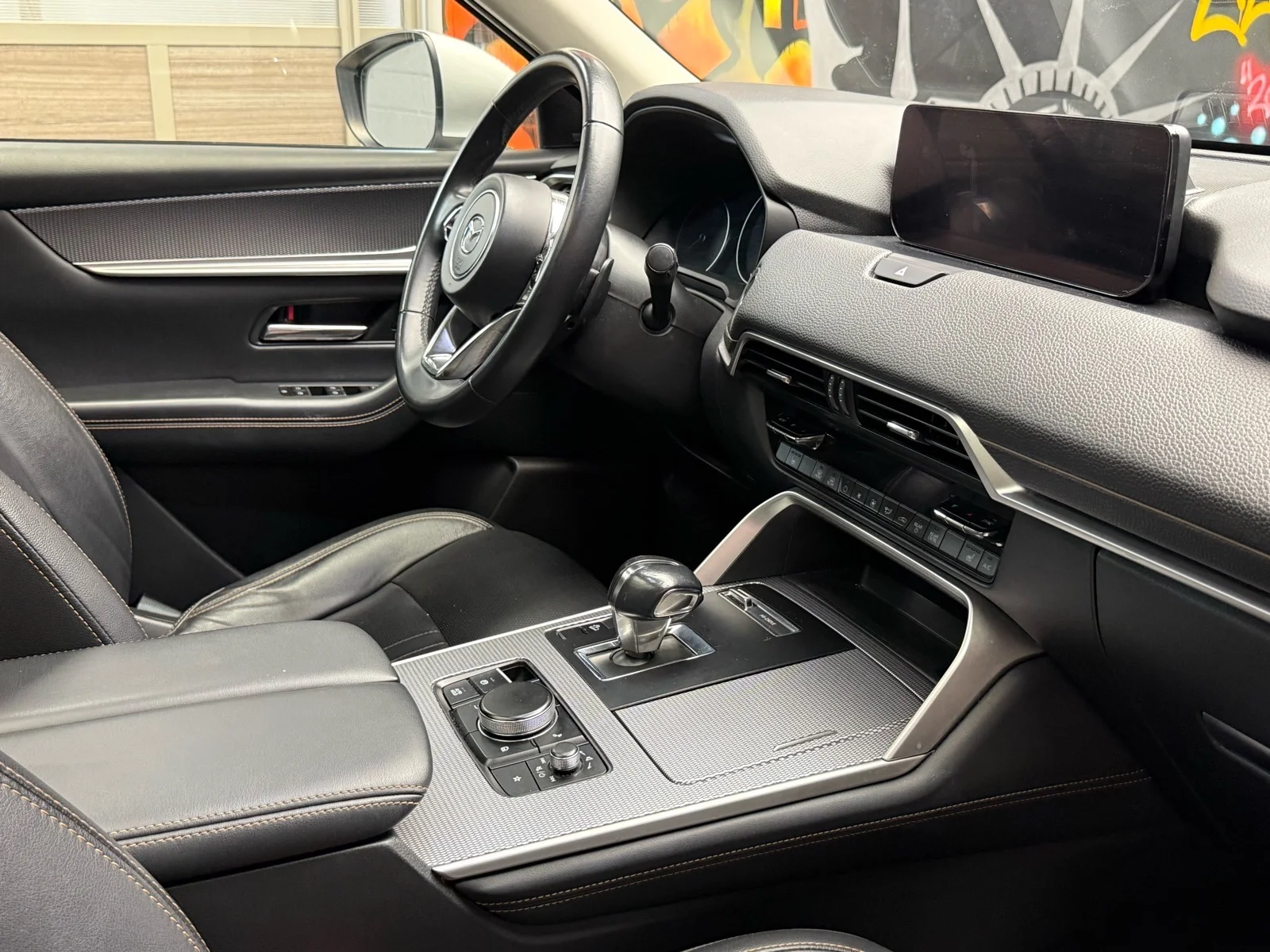 Used 2024 Sonic Silver Metallic (45p) Mazda 3.3 Turbo Premium image 24