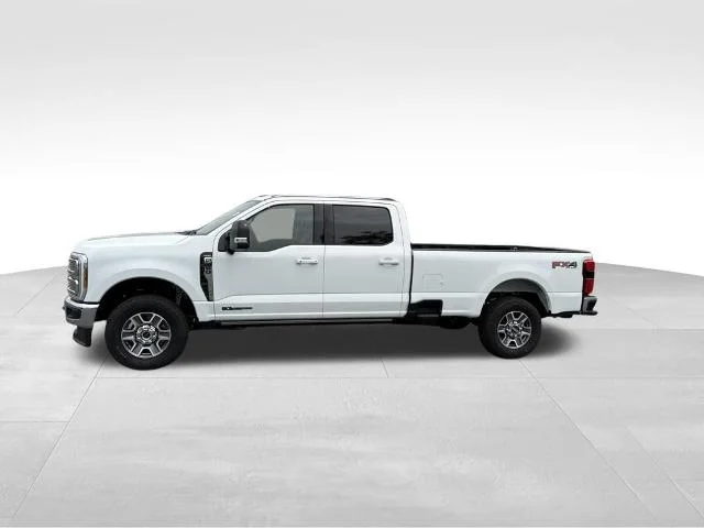 New 2026 Oxford White Ford F-250® Lariat® image 13