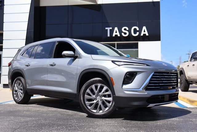 2026 Buick Enclave Preferred AWD's photo