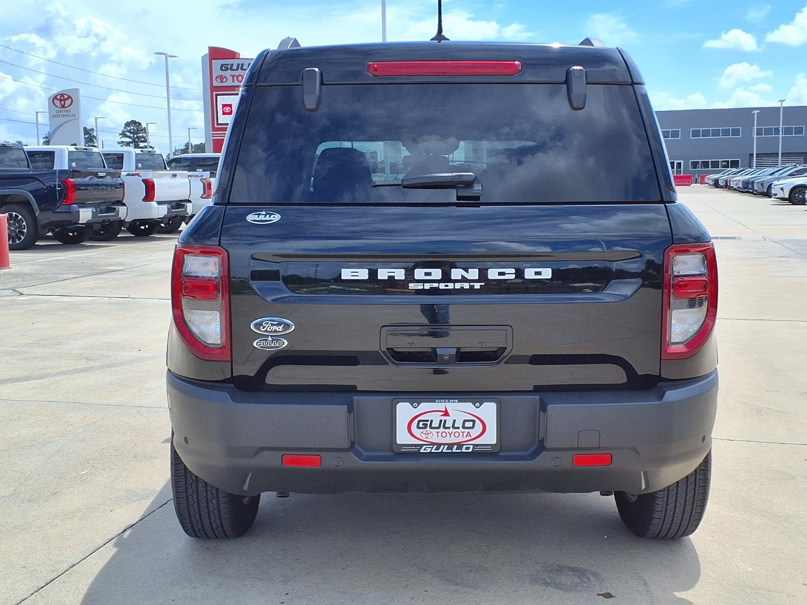 Used 2023 Shadow Black Ford Big Bend image 7