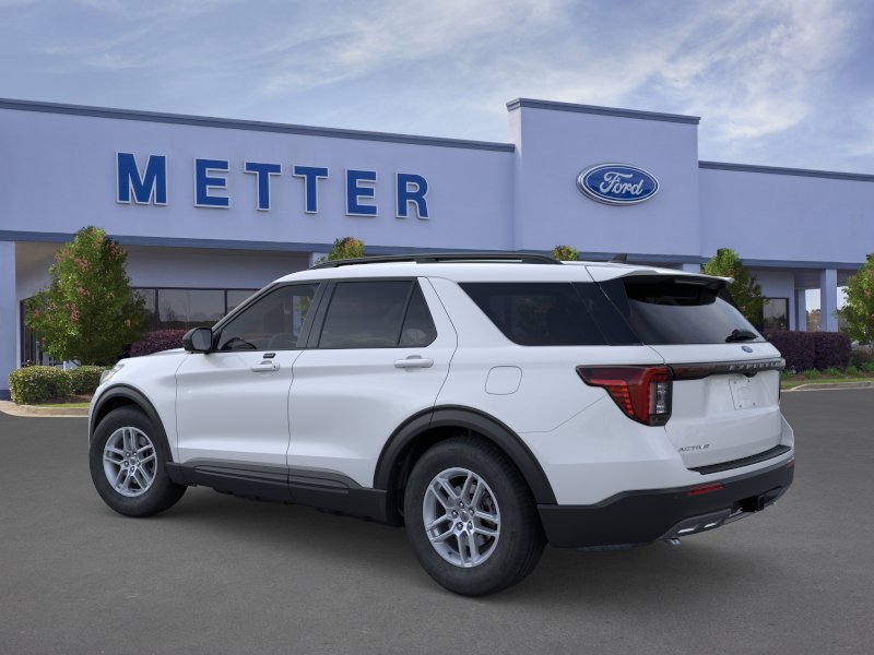 New 2026 Space White Metallic Ford Active image 5