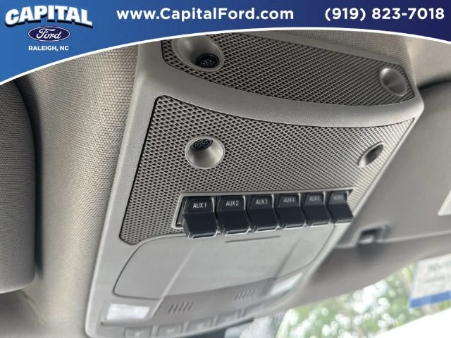 Used 2022 Blue Ford XLT image 32