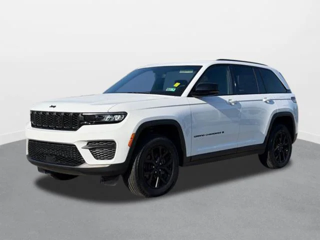 Used 2025 Bright White Clearcoat Jeep Altitude X image 1