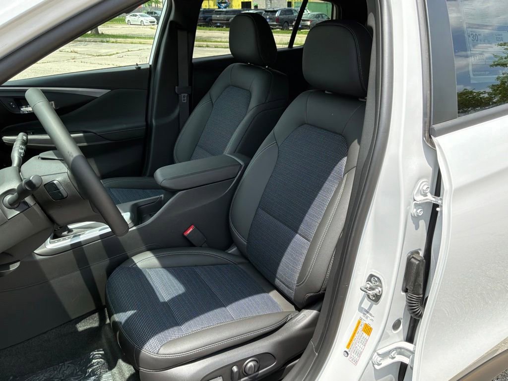 New 2026 Summit White Buick Preferred image 13