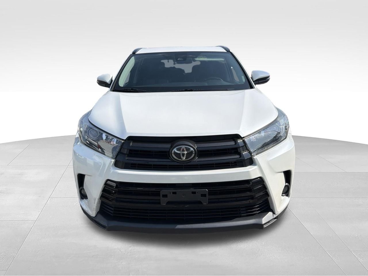 Used 2019 White Toyota SE image 2