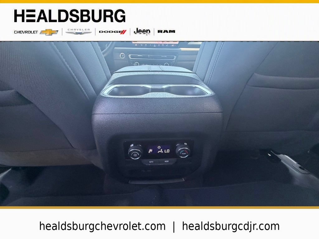 2025 Chevrolet Traverse LT - Photo 14