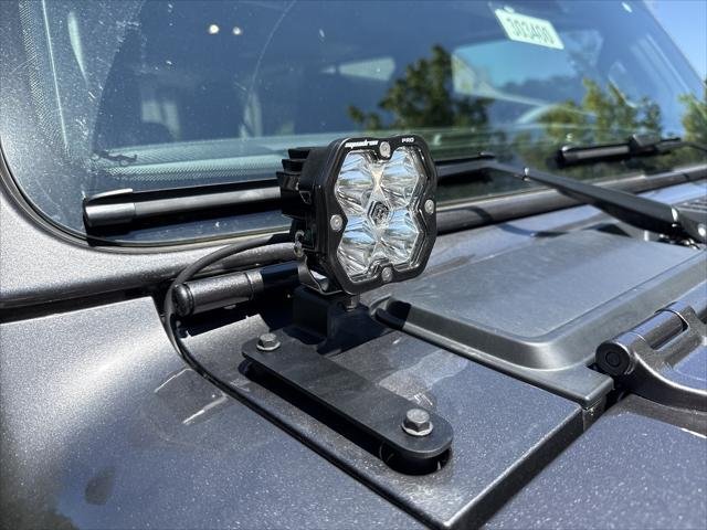 New 2026 Granite Crystal Metallic Clear-Coat Exterior Paint Jeep Rubicon image 16