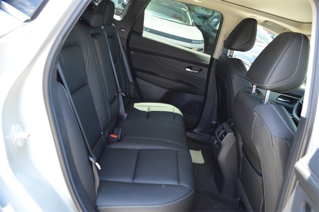 2025 Nissan Murano SL - Photo 21