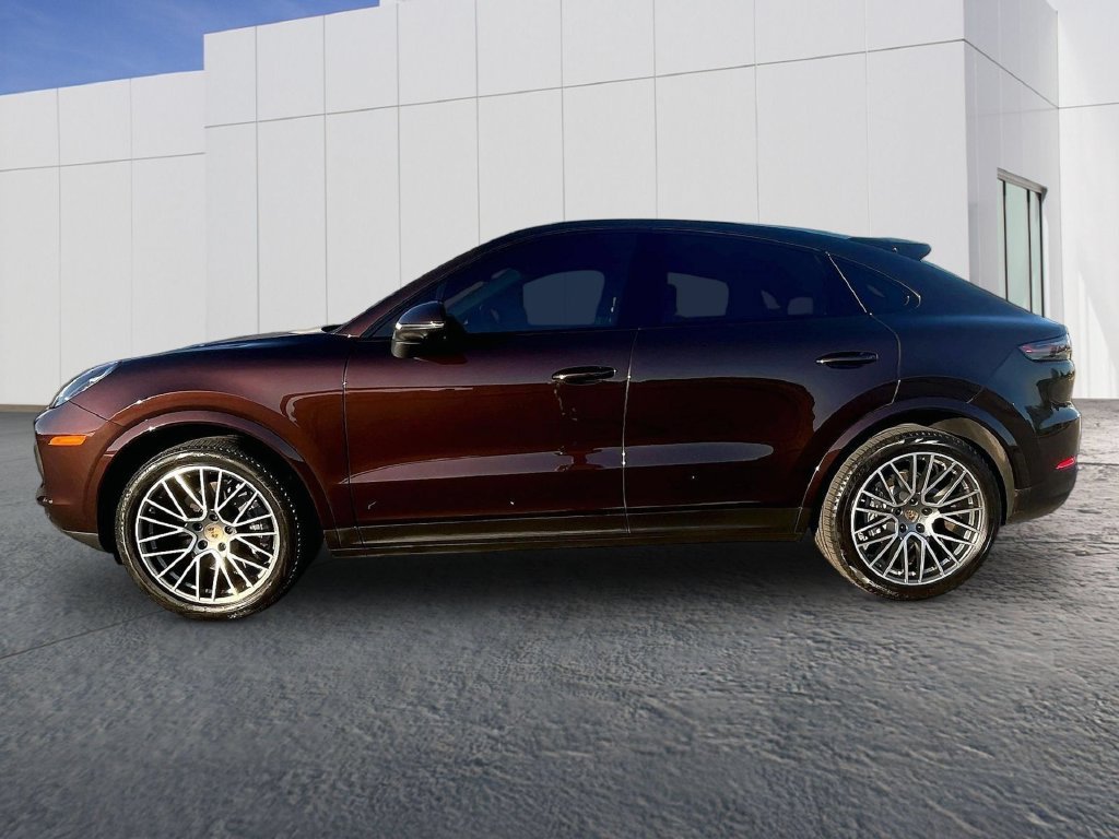 Used 2022  Porsche Platinum Edition image 2