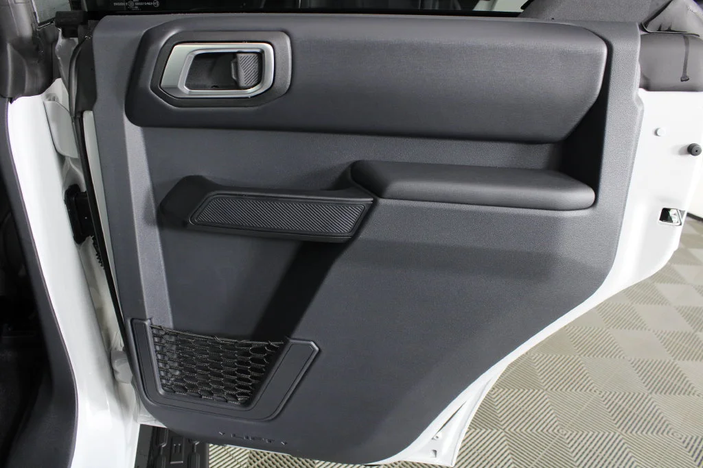 New 2026 Avalanche Gray Ford Outer Banks image 10