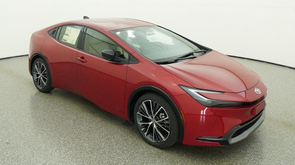 New 2026 Supersonic Red Toyota XLE image 38