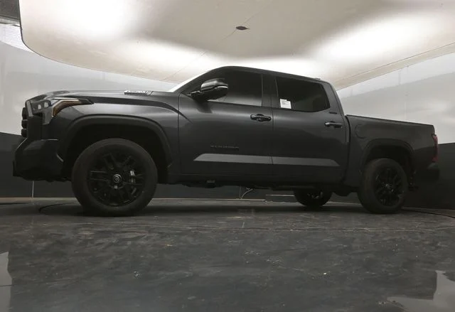 2026 Toyota Tundra Limited - Photo 19