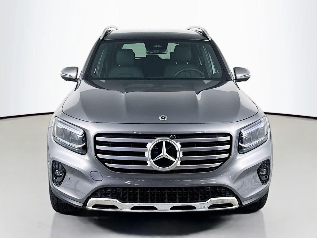 Used 2026 Gray Mercedes-Benz GLB 250 image 6