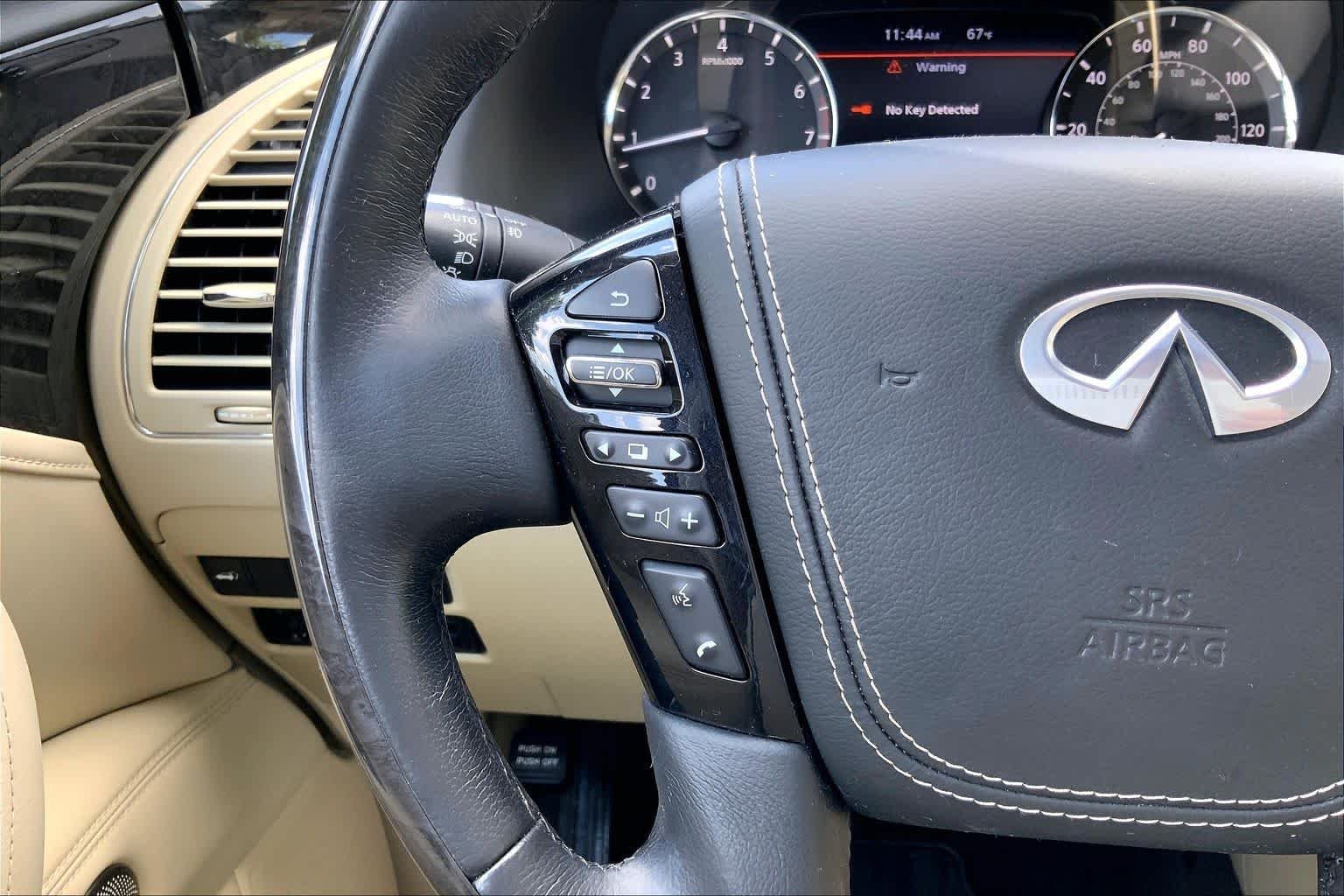 Used 2020 Mineral Black INFINITI LUXE image 24