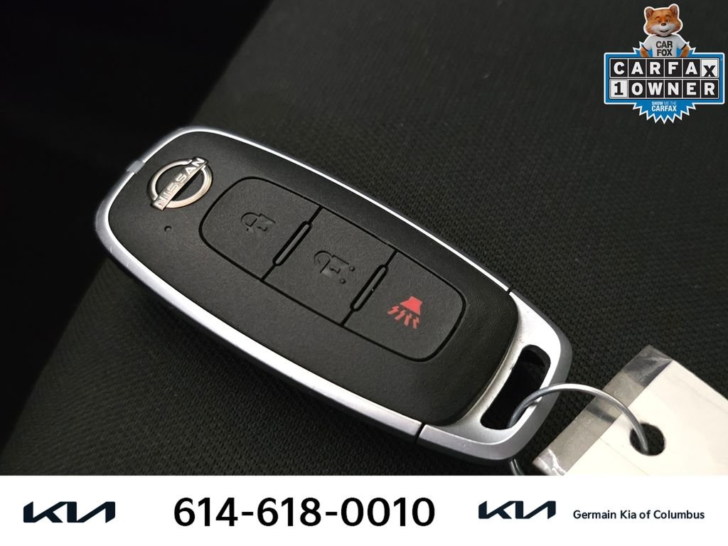 Used 2023 Gray Nissan S image 34