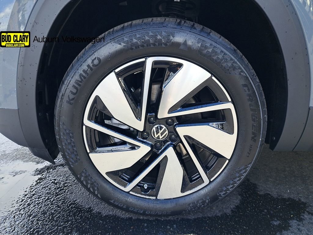 New 2026 Gray Volkswagen 2.0T SEL image 10