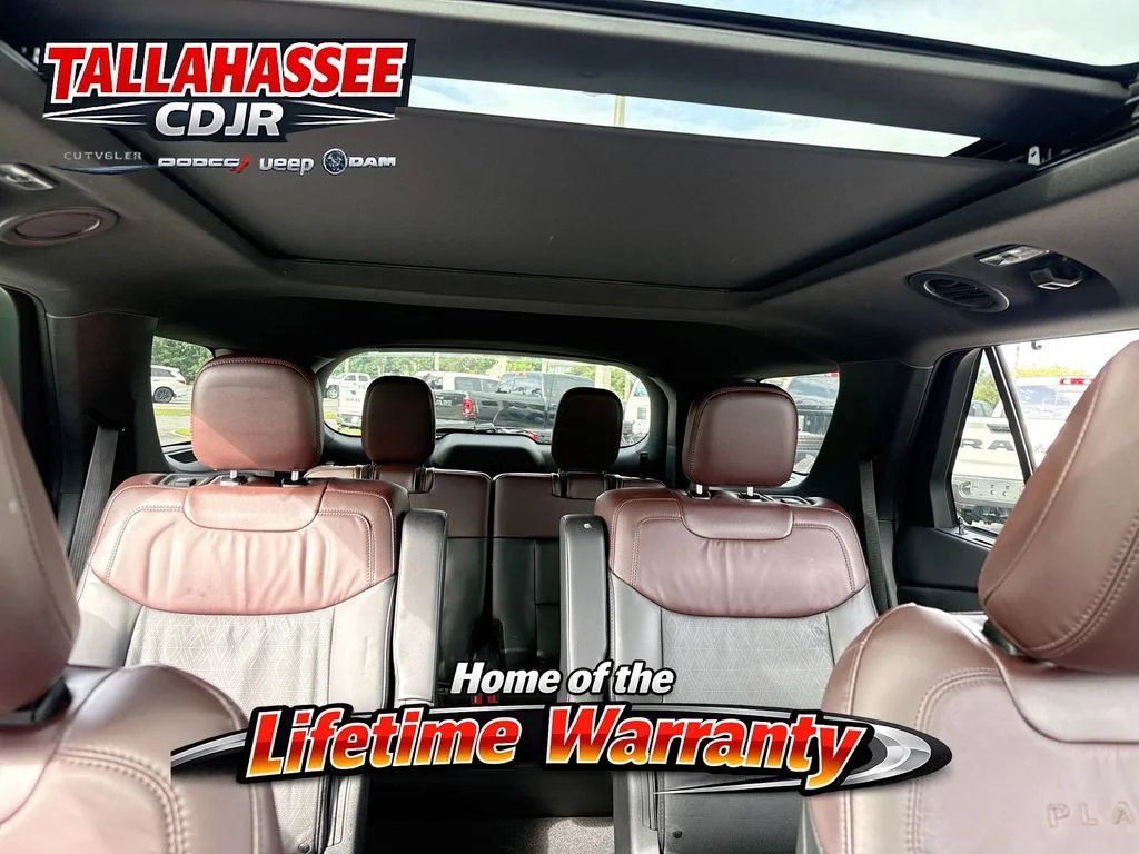 Used 2023 Red Metallic Ford Platinum image 33