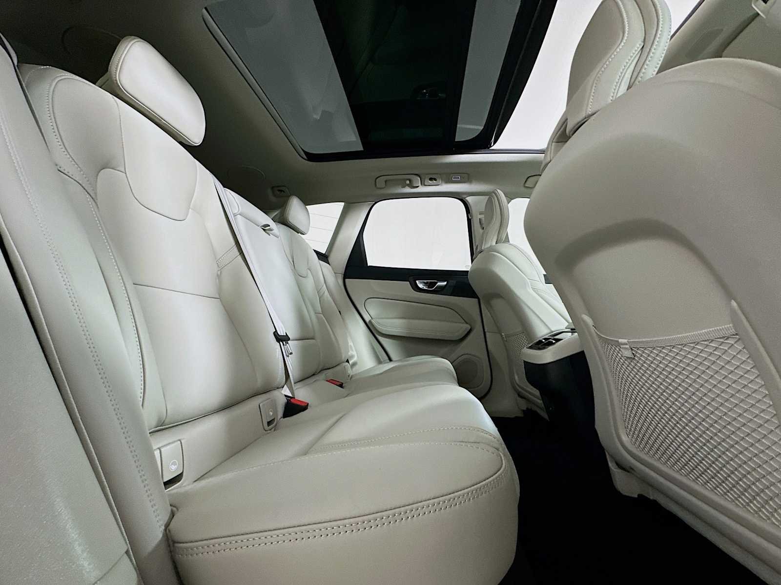 New 2026 Mulberry Red Volvo Ultra image 25