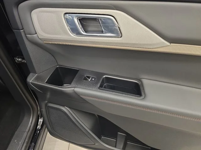 New 2026 Agate Black Metallic Ford Active image 17