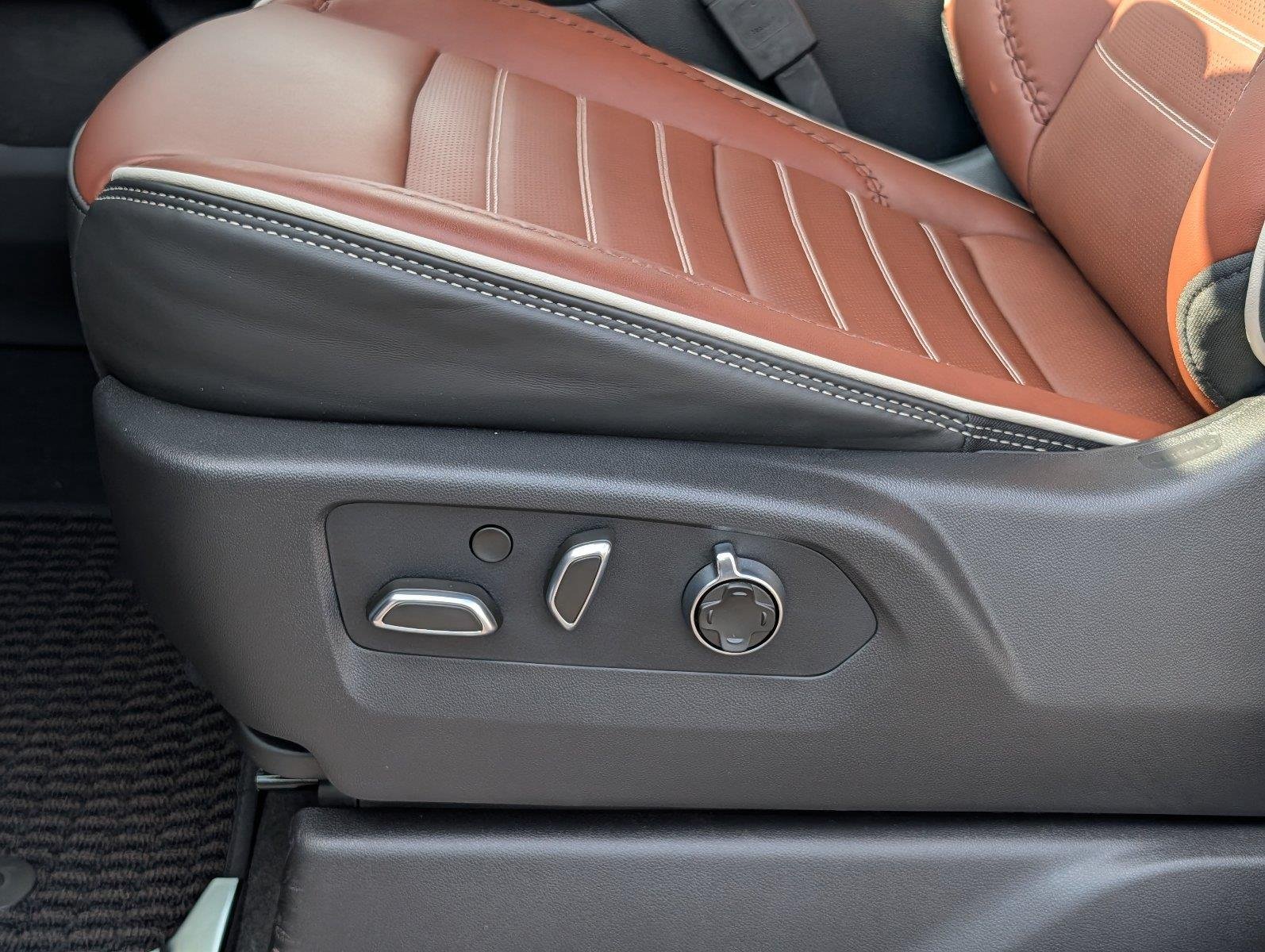 New 2026 Sterling Metallic GMC Denali Ultimate image 12