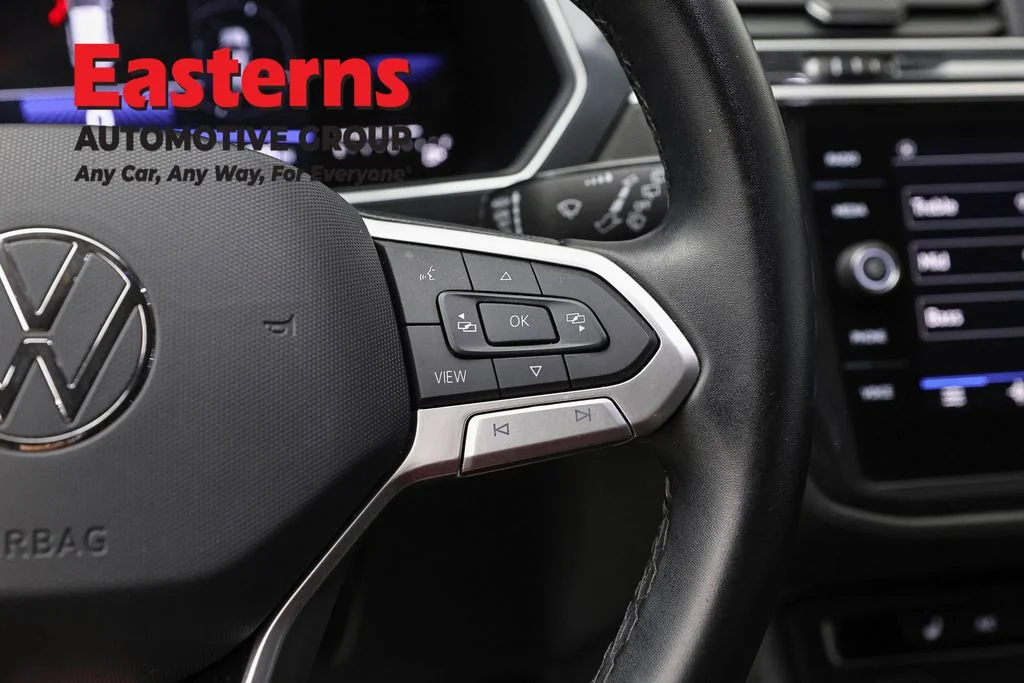 Used 2024 Gray Volkswagen 2.0T Wolfsburg Edition image 16