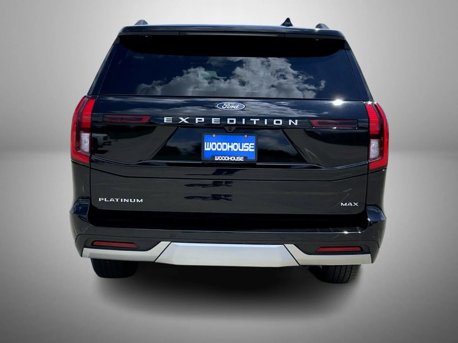 Used 2025 Black Ford Platinum image 6