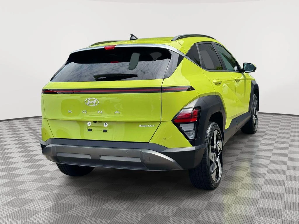 Used 2024 Neoteric Yellow Hyundai Limited image 4