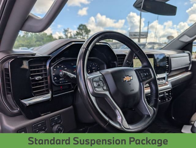 Used 2025 Gray Chevrolet LT image 31