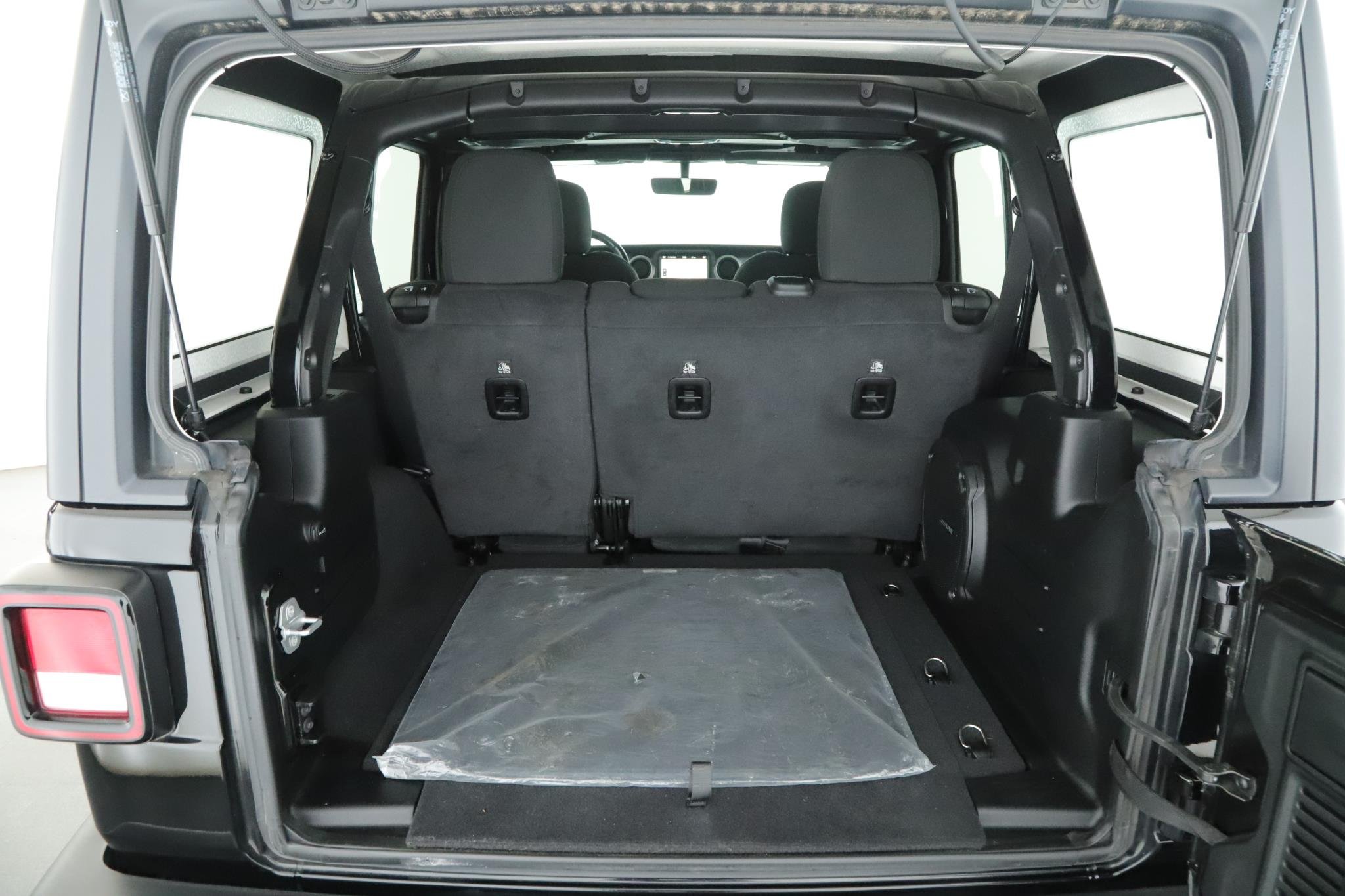 Used 2021 Black Clearcoat Jeep Unlimited 80th Anniversary 4x4 image 18