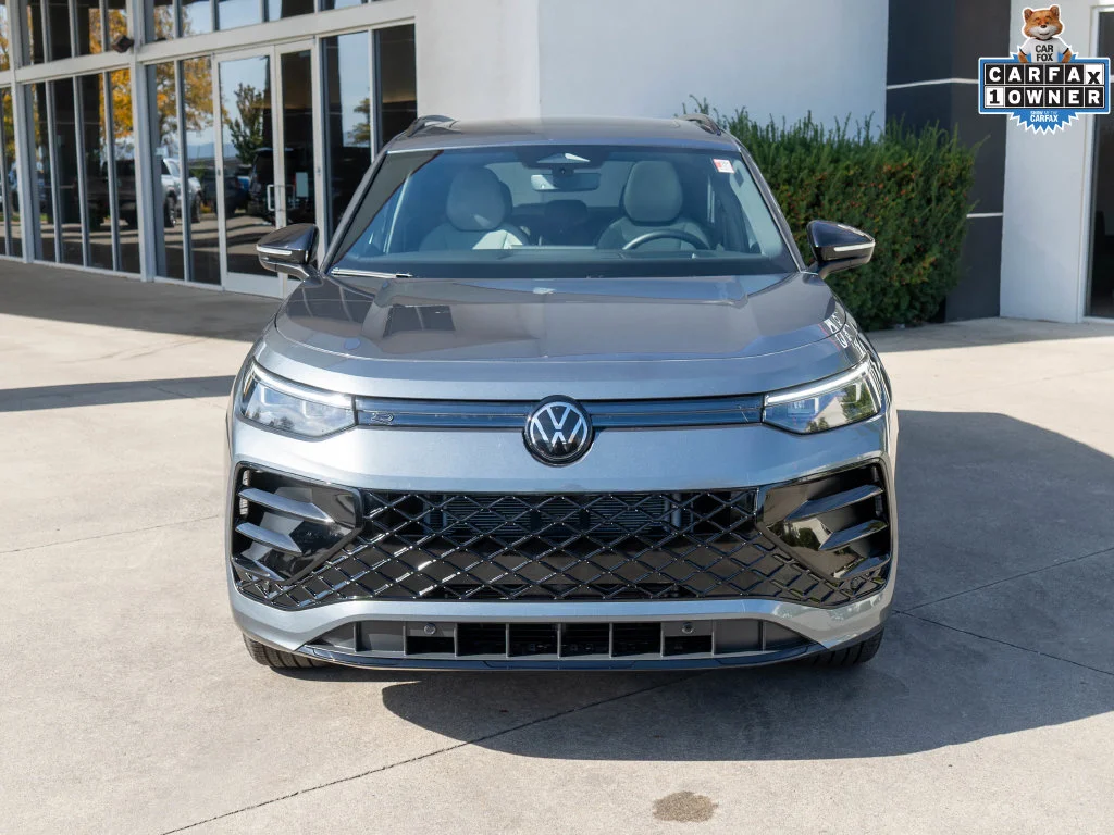 Used 2026 Gray Volkswagen SE R-Line Black image 2