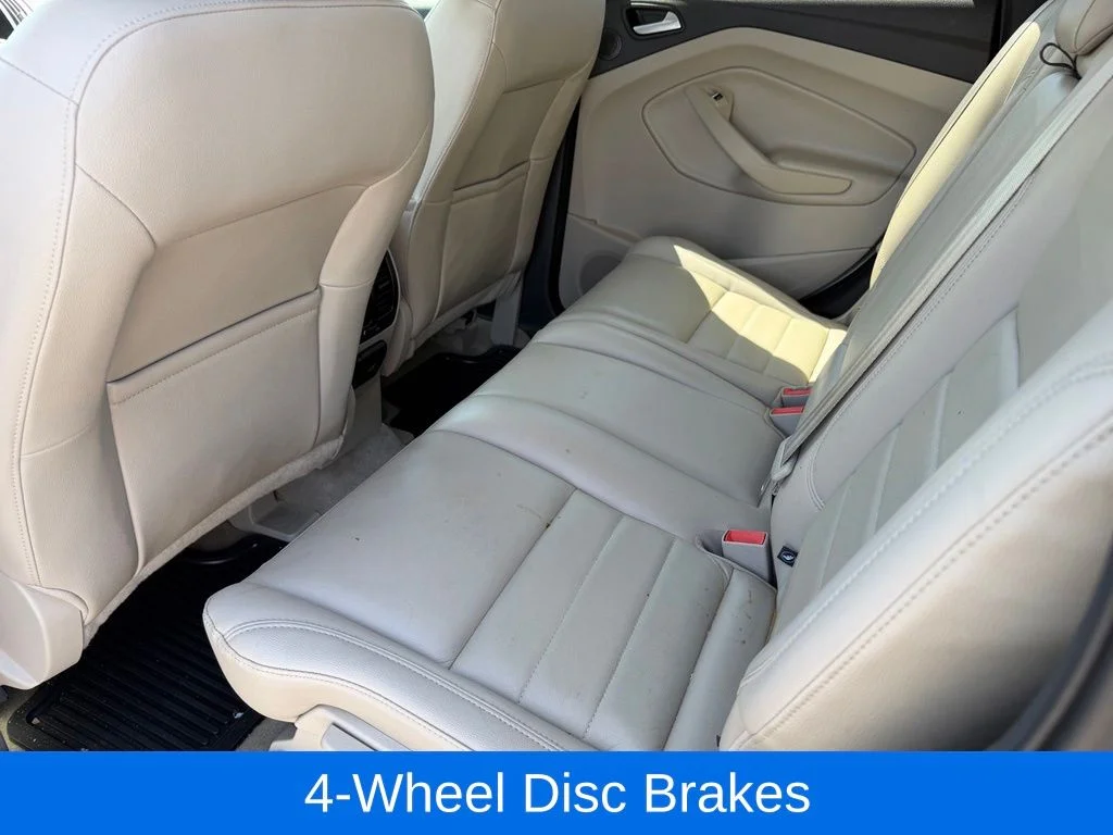 Used 2016 Silver Ford SE image 20
