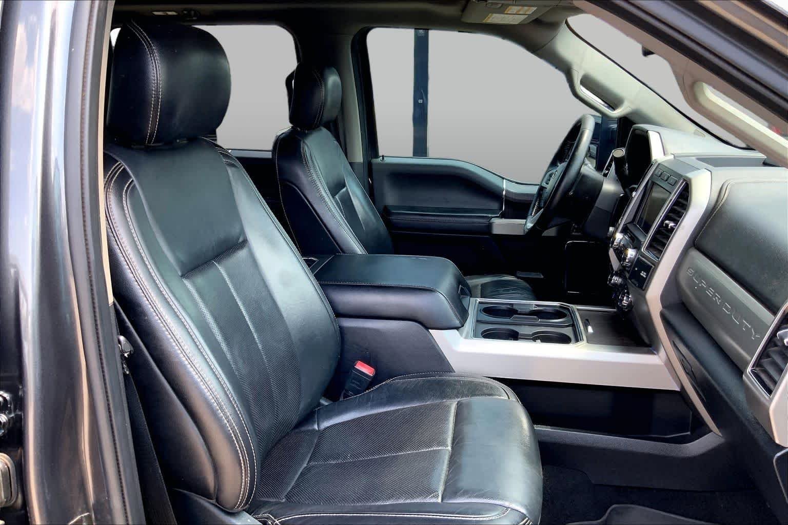 Used 2020 GRAY Ford LARIAT image 8