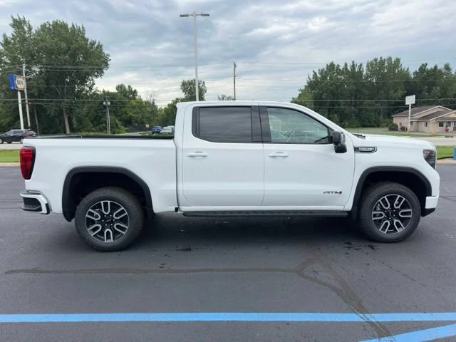 New 2026 Summit White GMC AT4 image 5