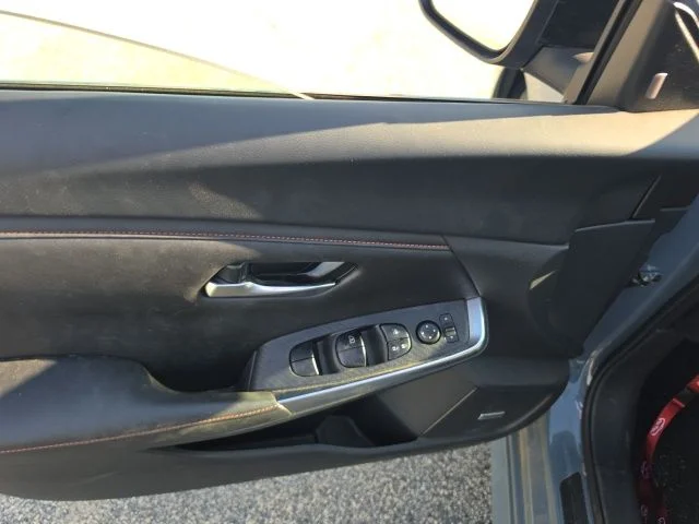 Used 2024 Gray Nissan SR image 15