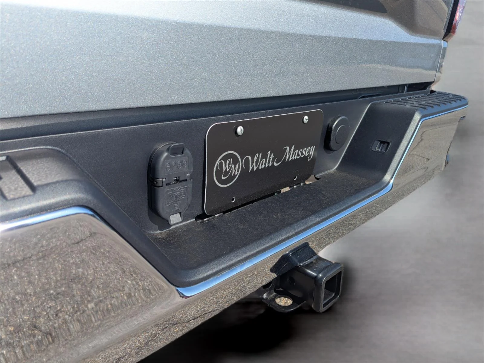 New 2026 Sterling Metallic GMC Pro image 39