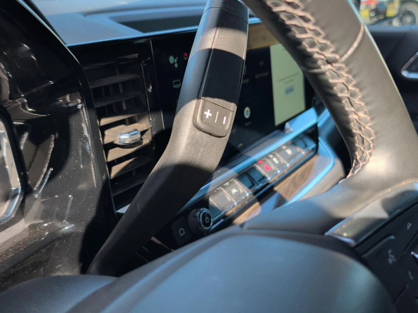 Used 2024 Dark Ash Metallic Chevrolet LT (2FL) image 24