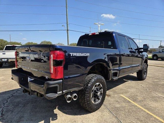 Used 2024 Antimatter Blue Metallic Ford LARIAT image 5