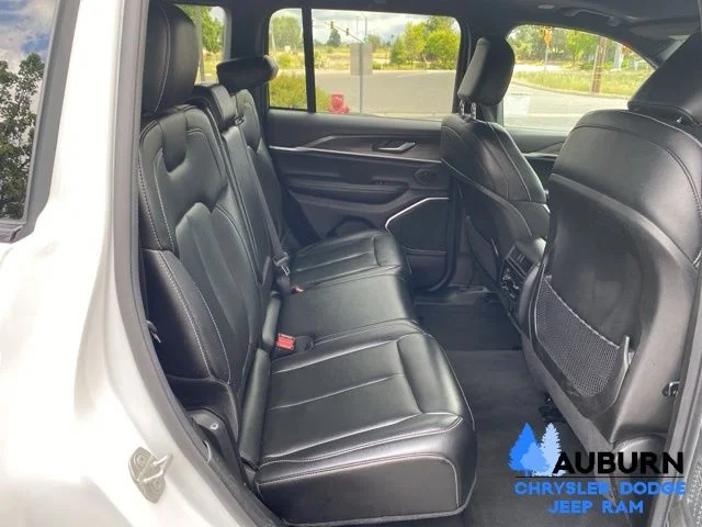 Used 2024 White Jeep 4xe image 20