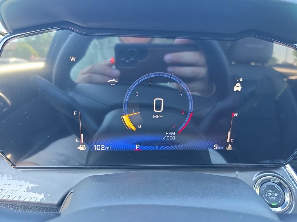 New 2026 Mosaic Black Metallic Chevrolet ACTIV image 16