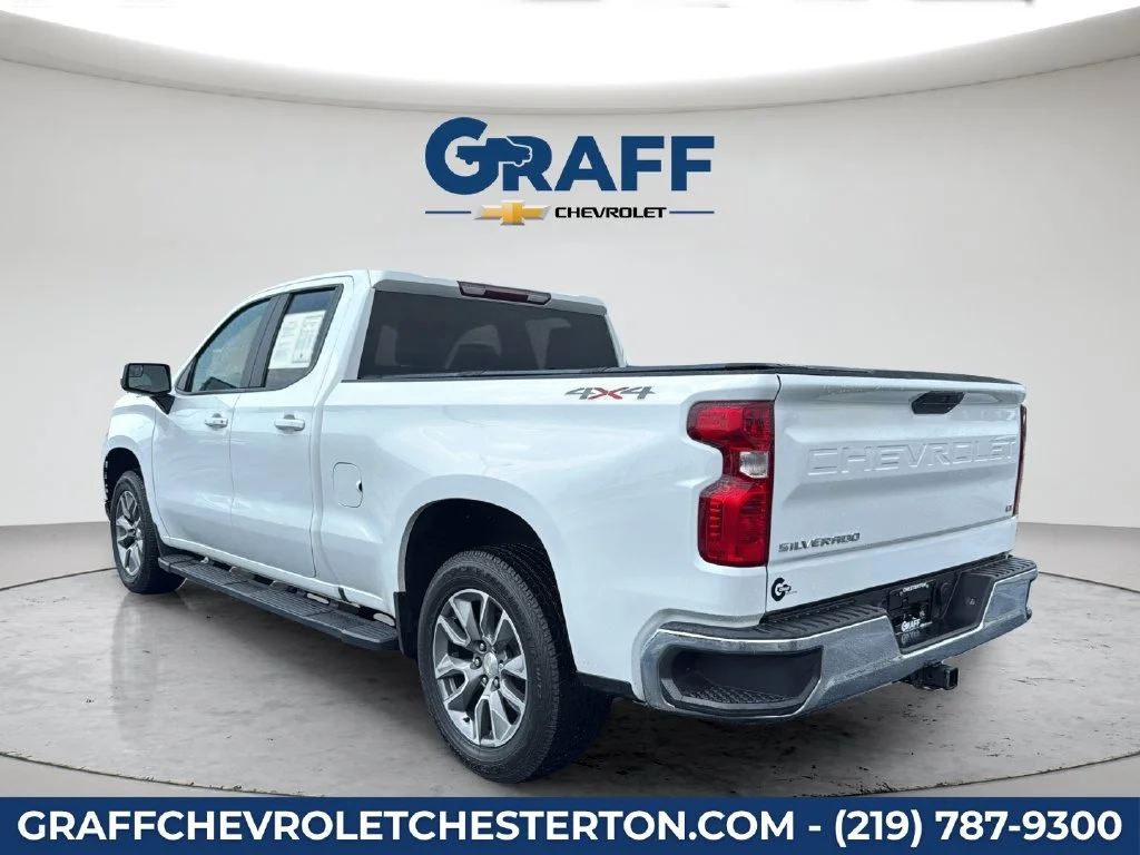 Used 2020 SUMMIT WHITE Chevrolet LT image 5