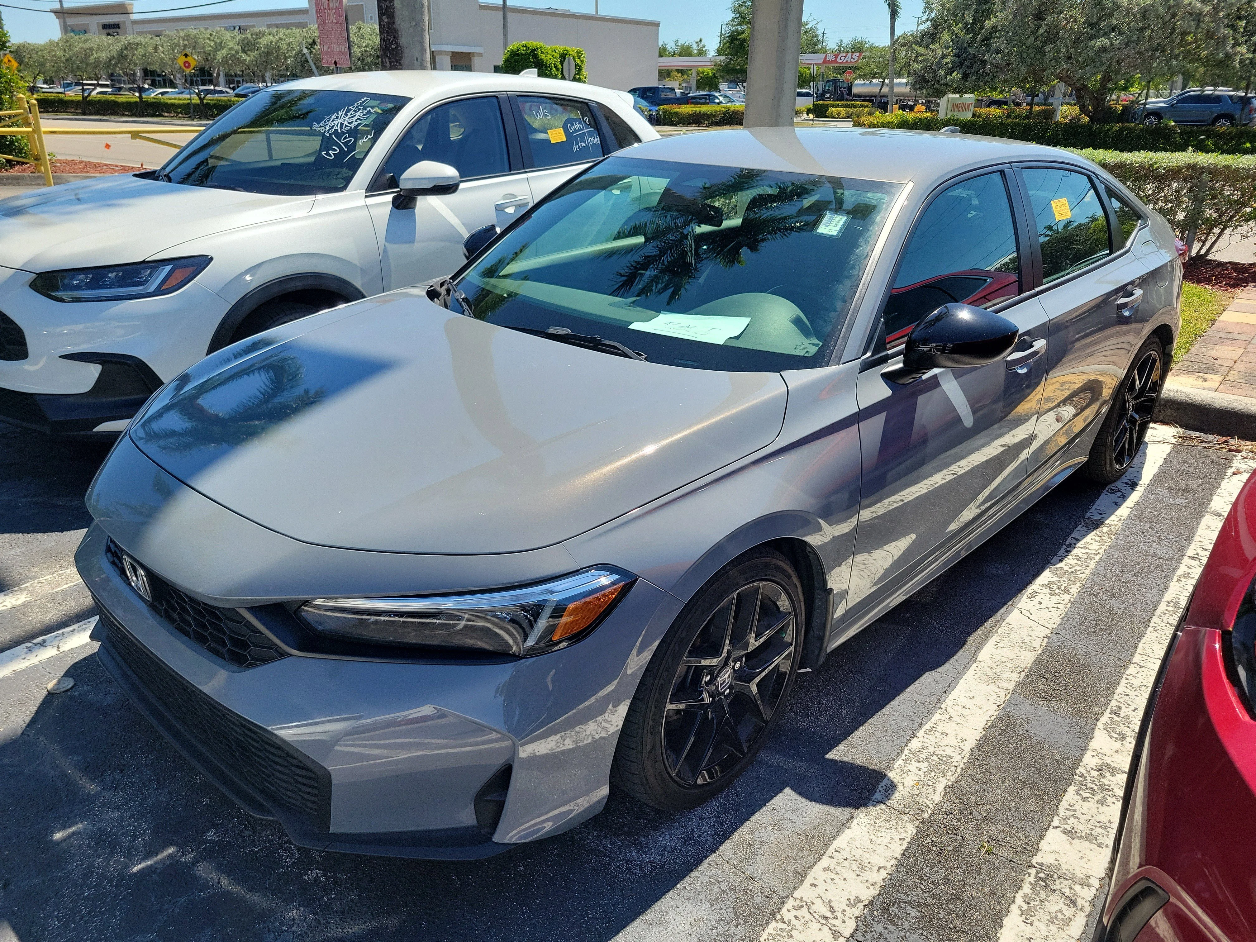 2025 Honda Civic Sport CVT's photo