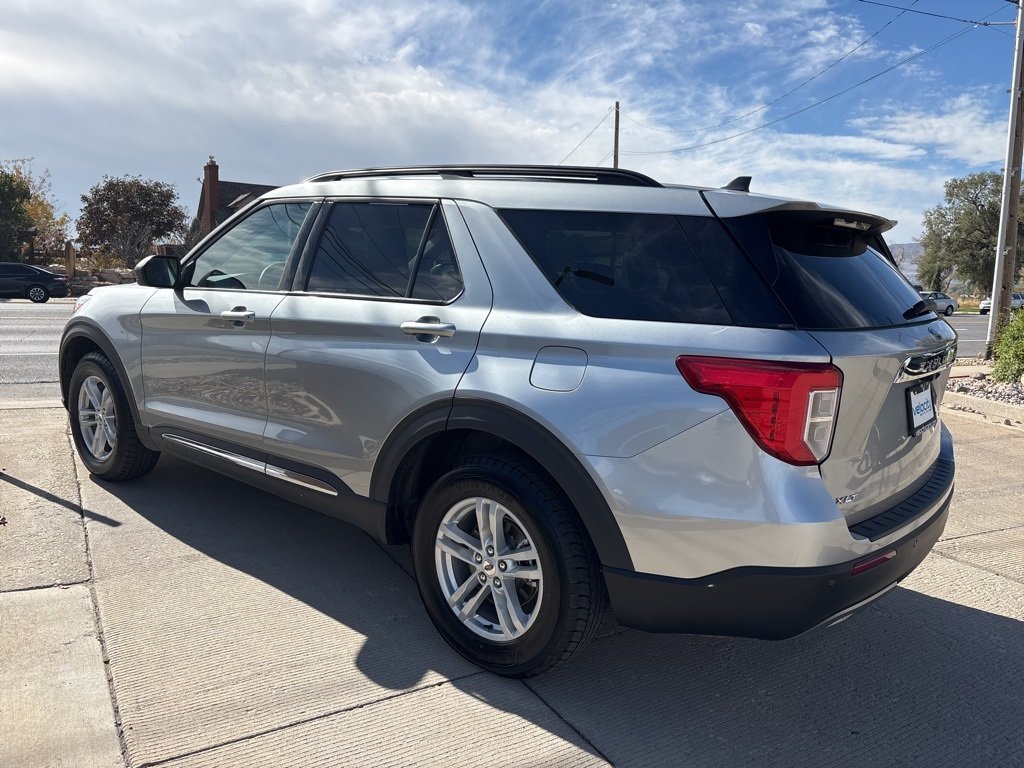2024 Ford Explorer XLT photo 4