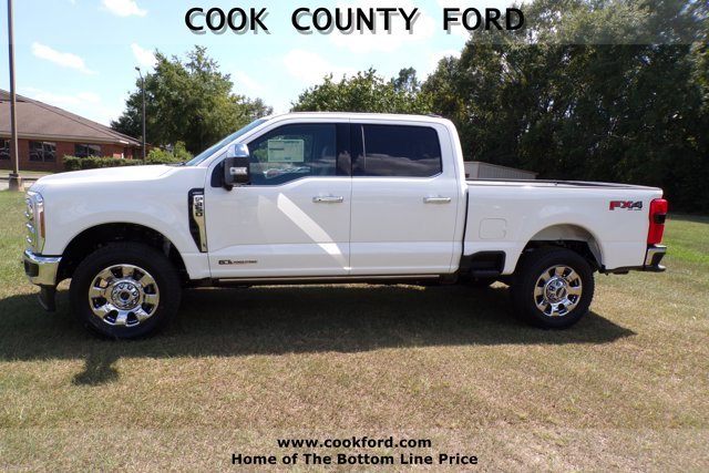 New 2026 STAR WHITE Ford LARIAT image 4